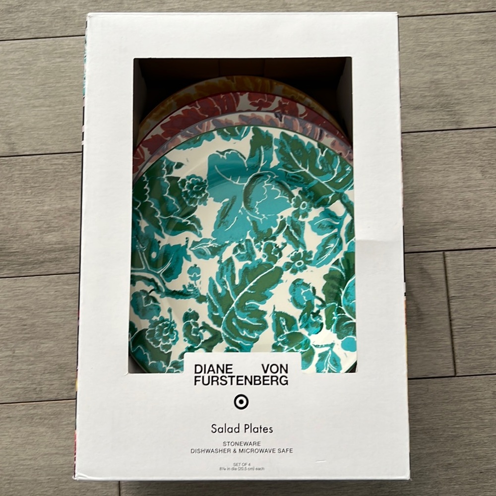 NWT DVF Target Salad Plates